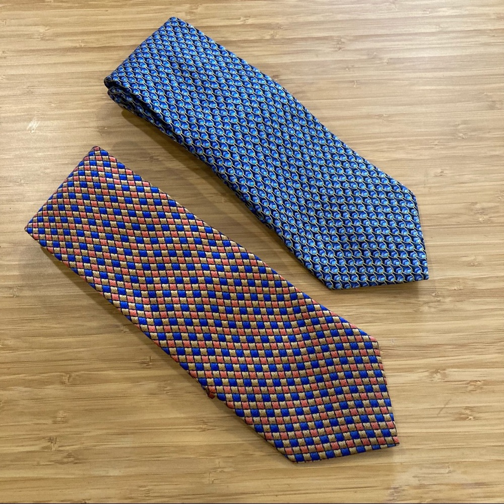 Pair of Metropolitan Museum of Art necktie the Met